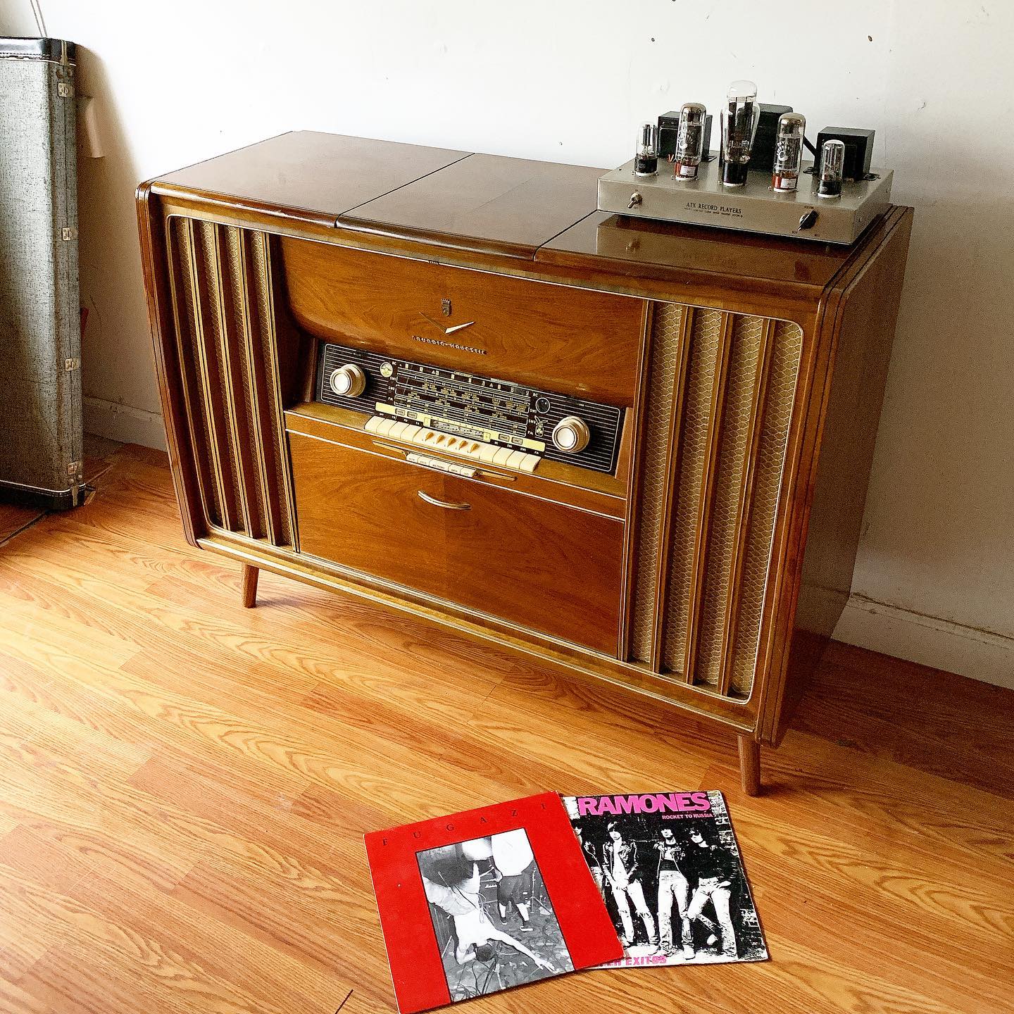 1966 Grundig record player with high gloss teak wood