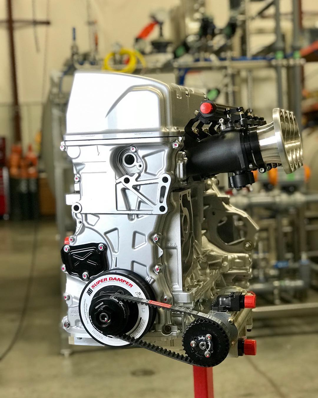 4P K330 2.0L spec Road Race... - 4 Piston Cylinder Heads