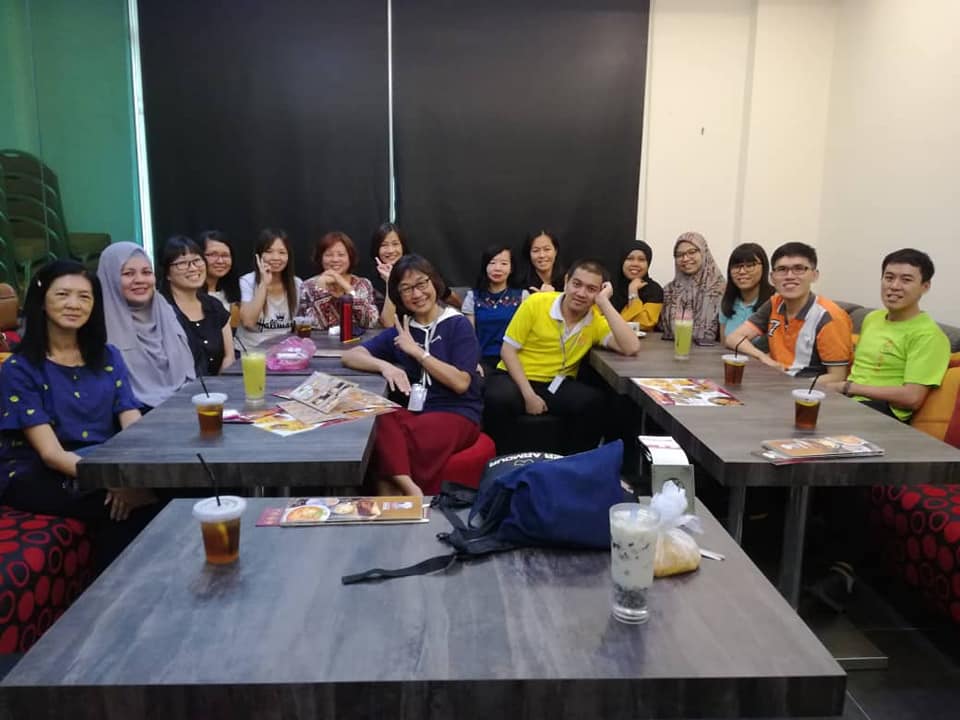 Jamuan ''makan-makan''🍜🍲🍝🍗... - Rengit Coffee By Dagan | Facebook