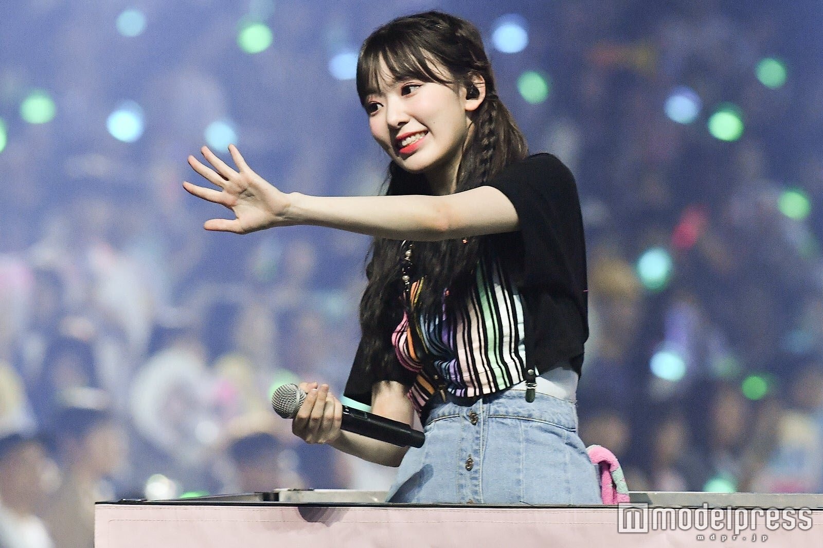 📷 190925 IZ*ONE Eyes On Me Concert in Japan >Saitama Super Arena