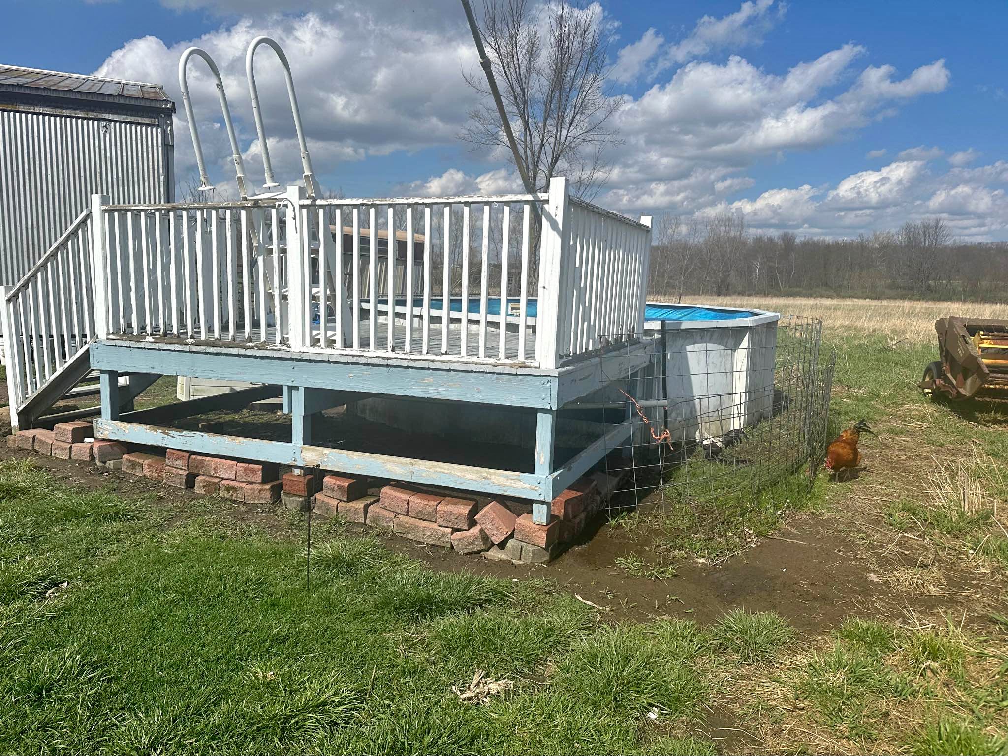 16’ round pool and deck - Pools & Spas - Hillsdale, Michigan | Facebook ...