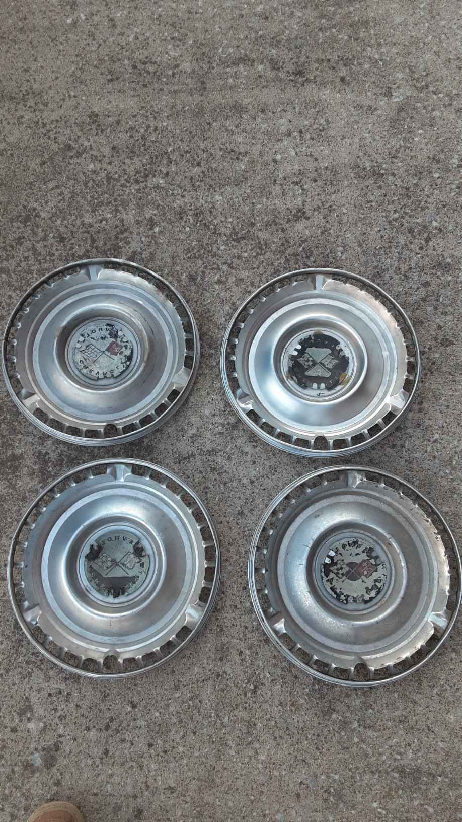 1961 CHEVROLET IMPALA BELAIR SS HUBCAPS WHEEL COVERS - Car Wheels ...