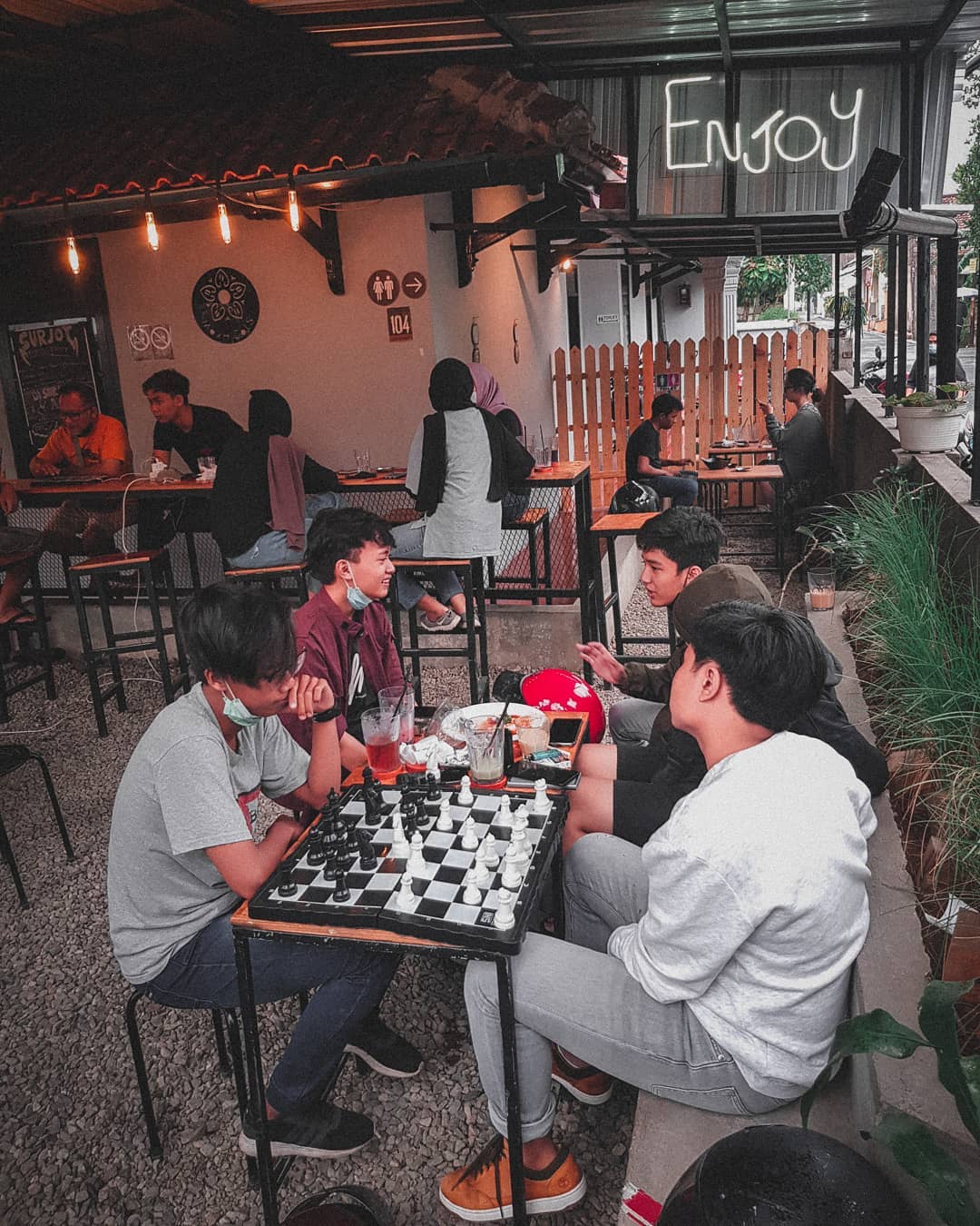 Surjoy Coffee