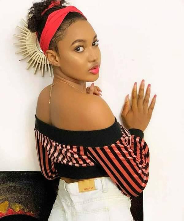 clara-fofana-officiel
