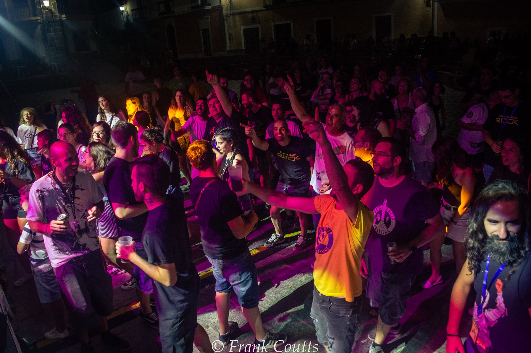 Torque -Rock Band- Leon, Spain - Nuestra próxima parada.... Ponferrada ...