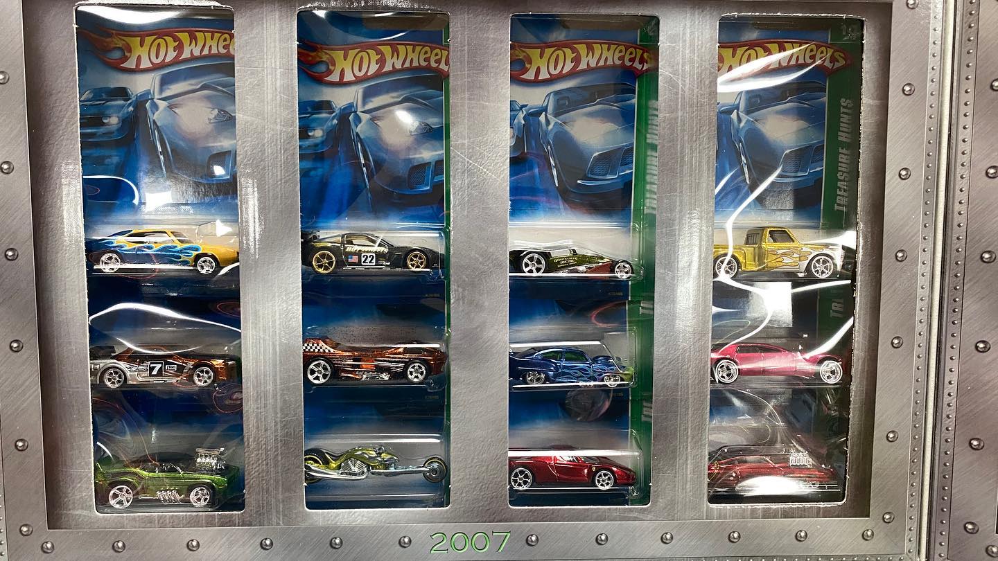 Hot wheels 2009 treasure hunt models