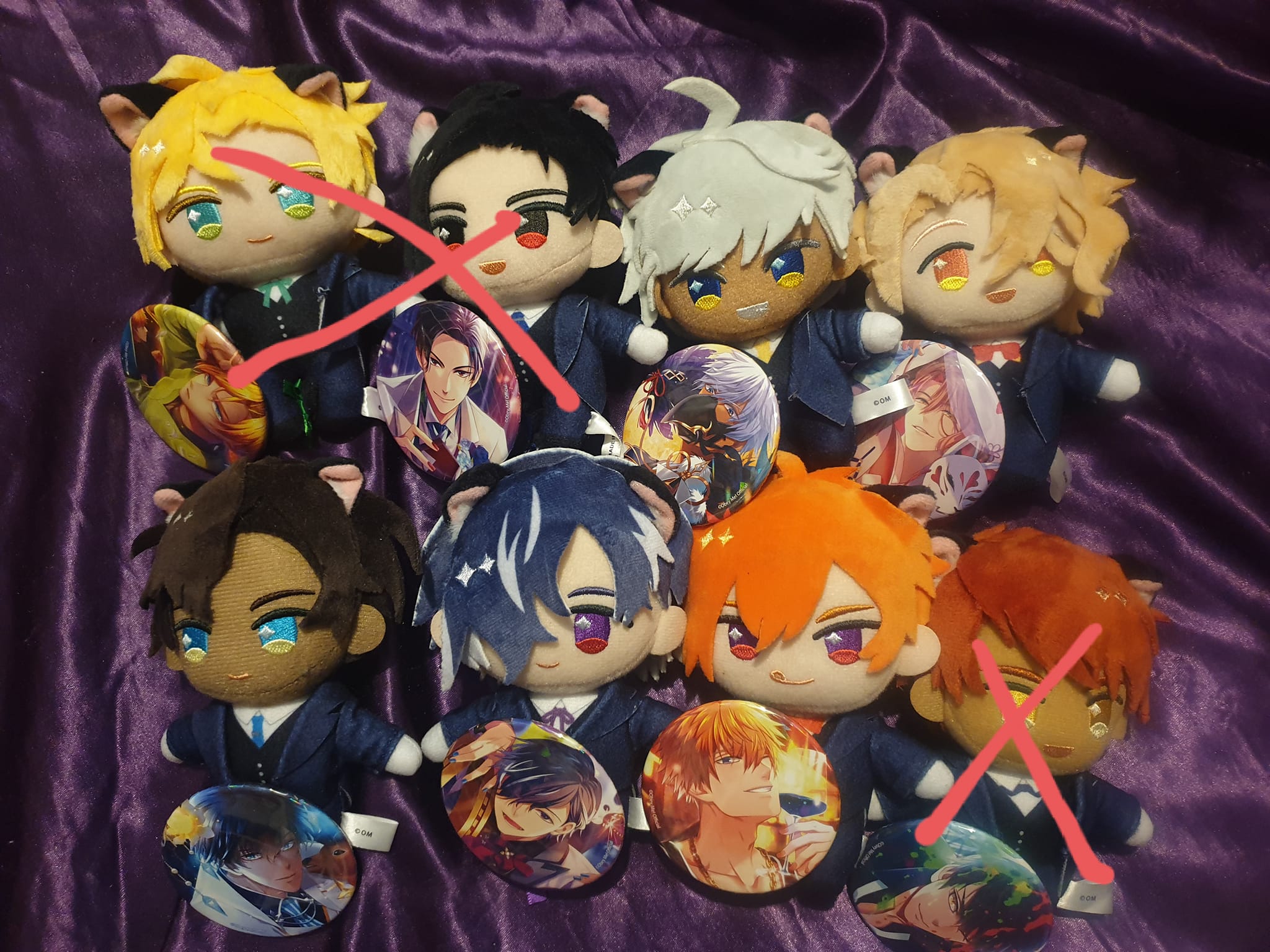 Obey Me! まとめ売り Obey Me merchandise for sale including plushies and comics