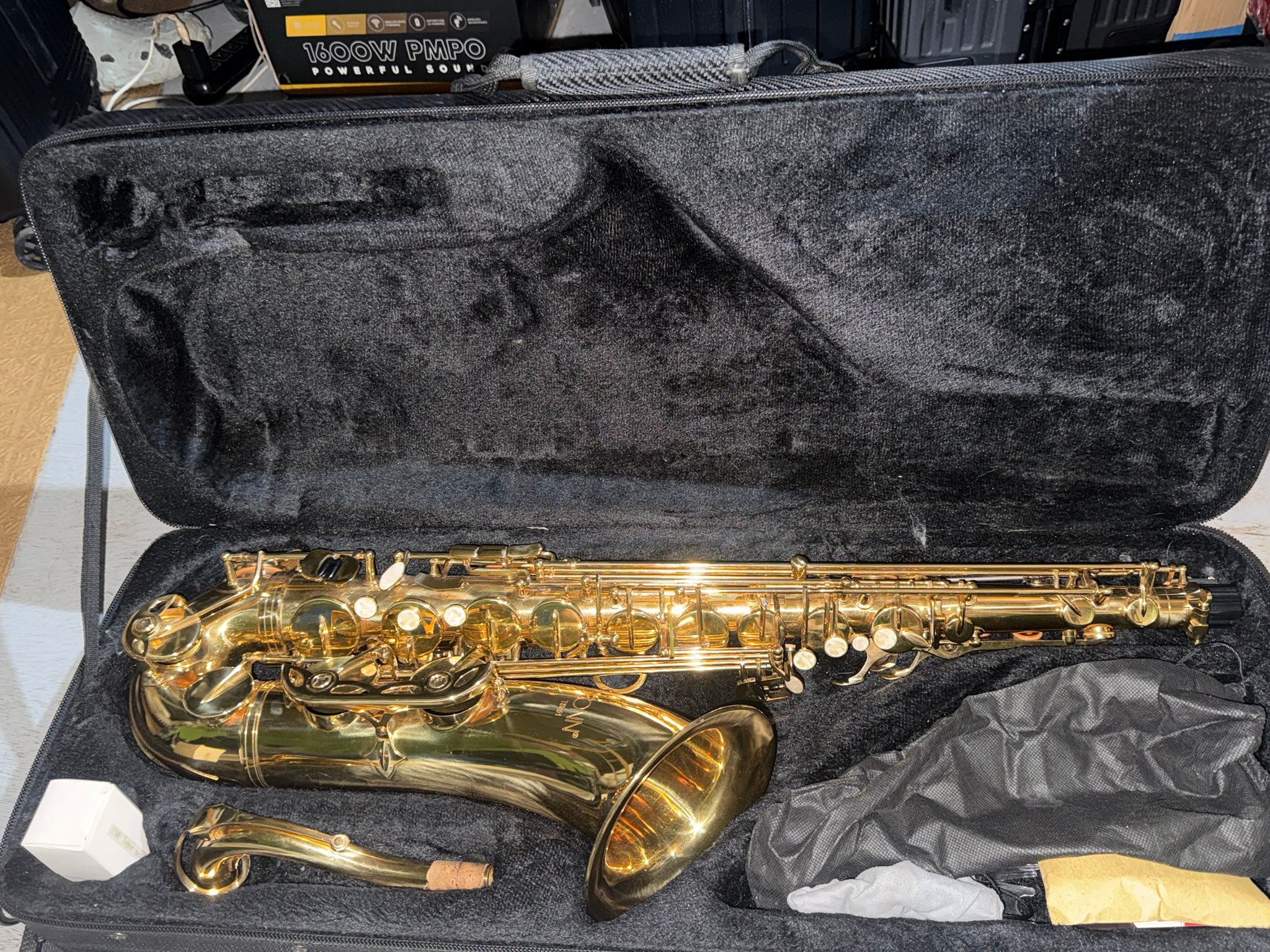 What is the quality of Prelude Conn Selmer TS 700 tenor saxophones?