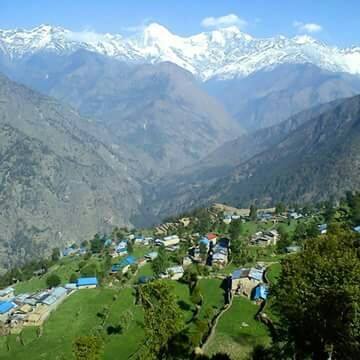 प्यारो झार्लाङ - Pyaro Jharlang