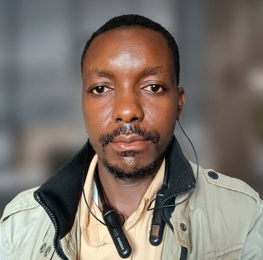 #Dieu #confiance #cath | Hussein Katsetse Katembo