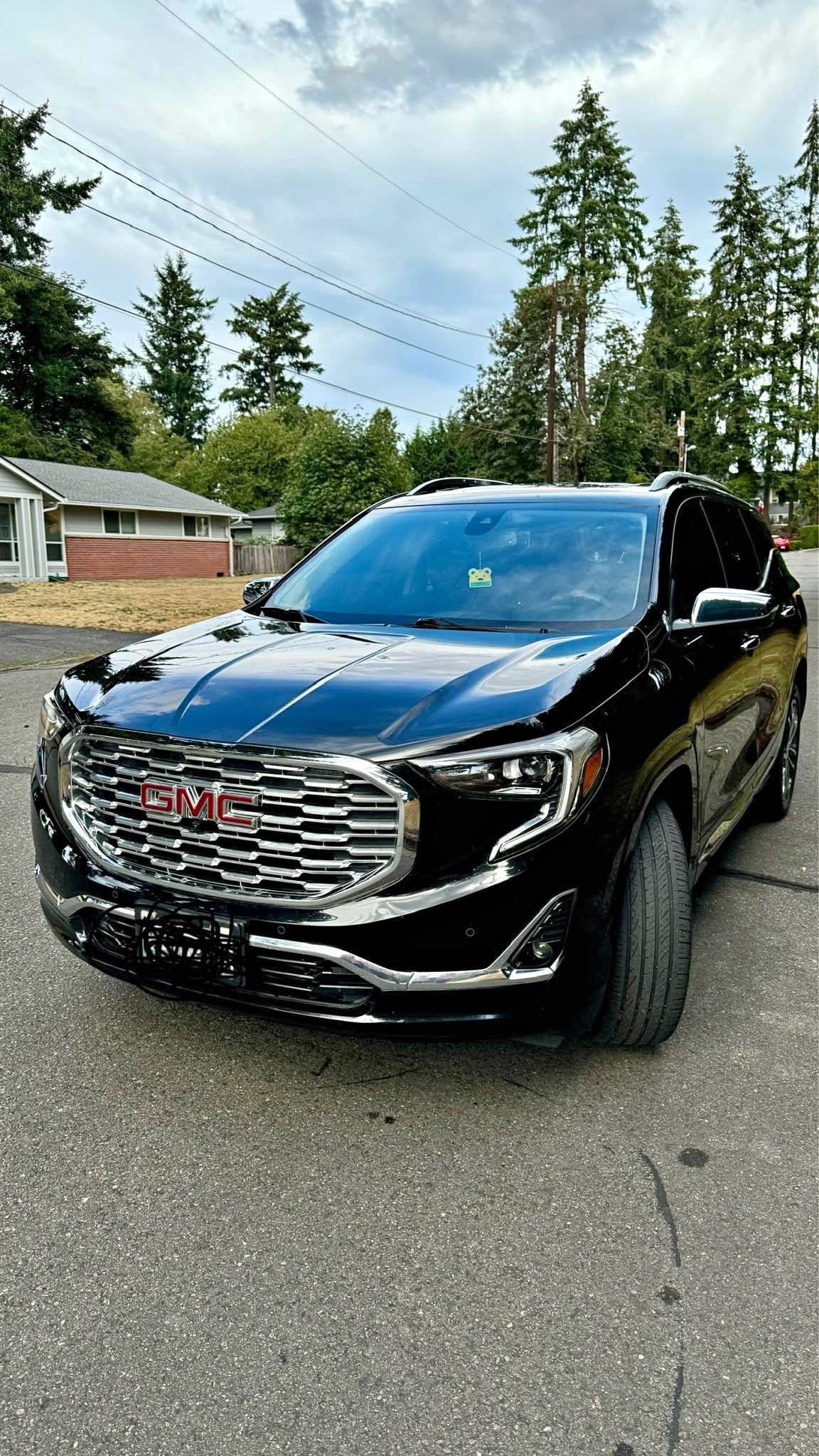 Gloss Black Front Grille Assembly For GMC Terrain 2018-2020 – Denali Style