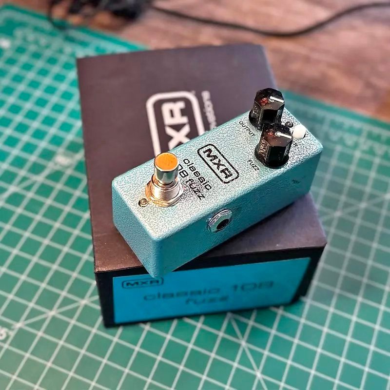 Fuzz Classic 108 MXR - Effects Pedals - Santiago, Chile | Facebook ...