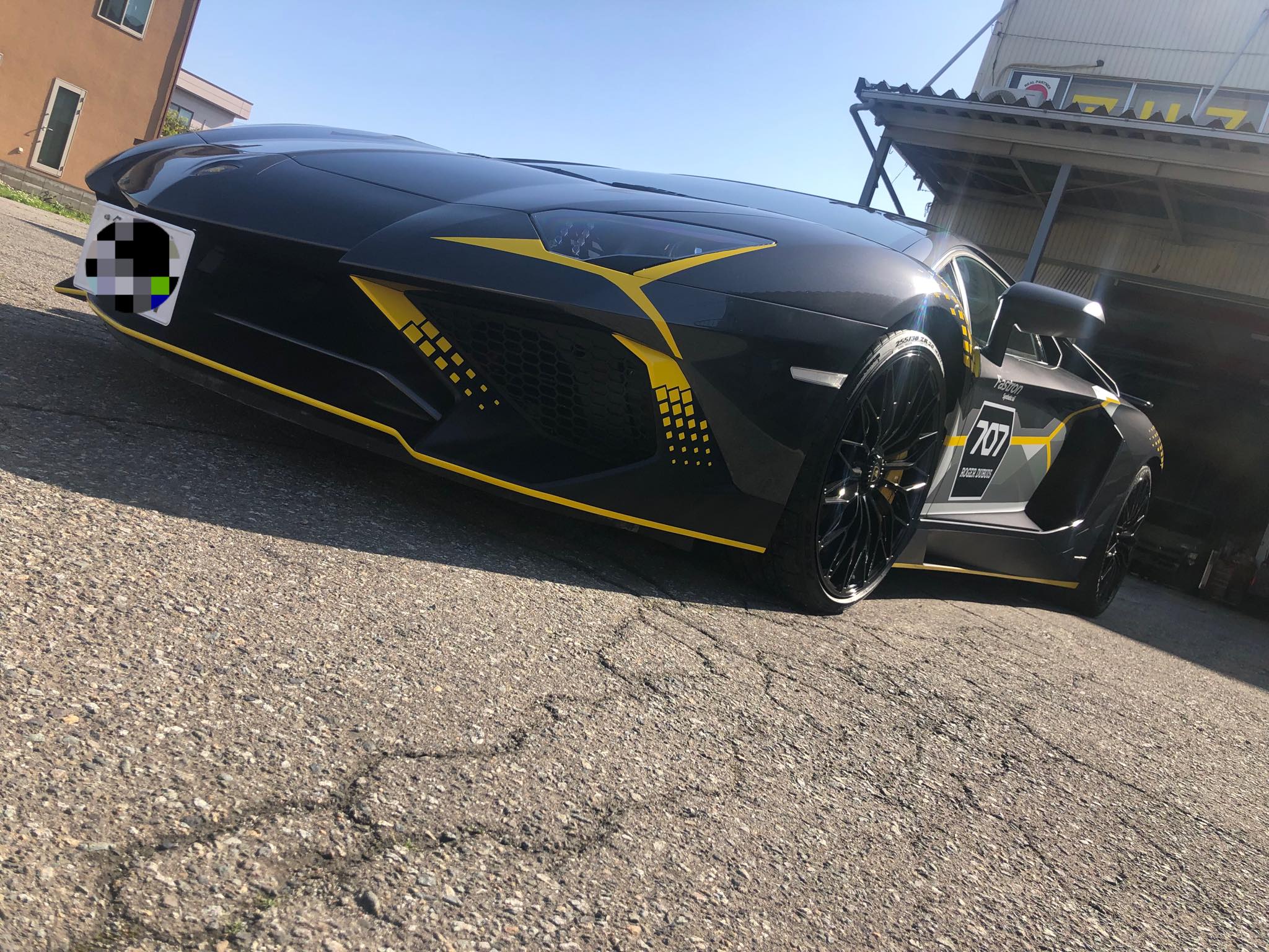 G-design - Lamborghini Aventdor SV Arranged installation...