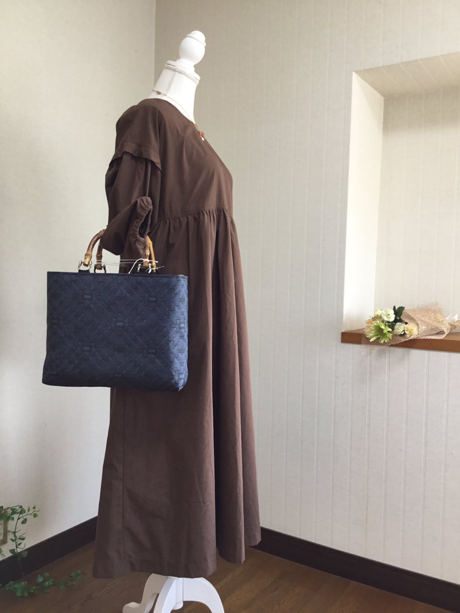 ?ハンドメイドブランド・花ぷらら・シンプルで使いやすい・洋服でも 