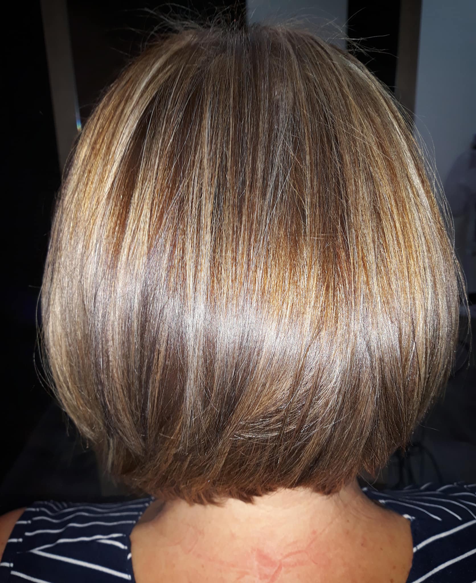 Coupe De Cheveux Meche Blonde