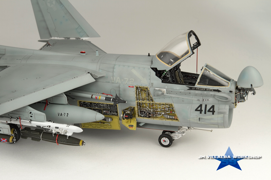 Fujimi 1/72 A-7 Corsair II model by Jm Villalba