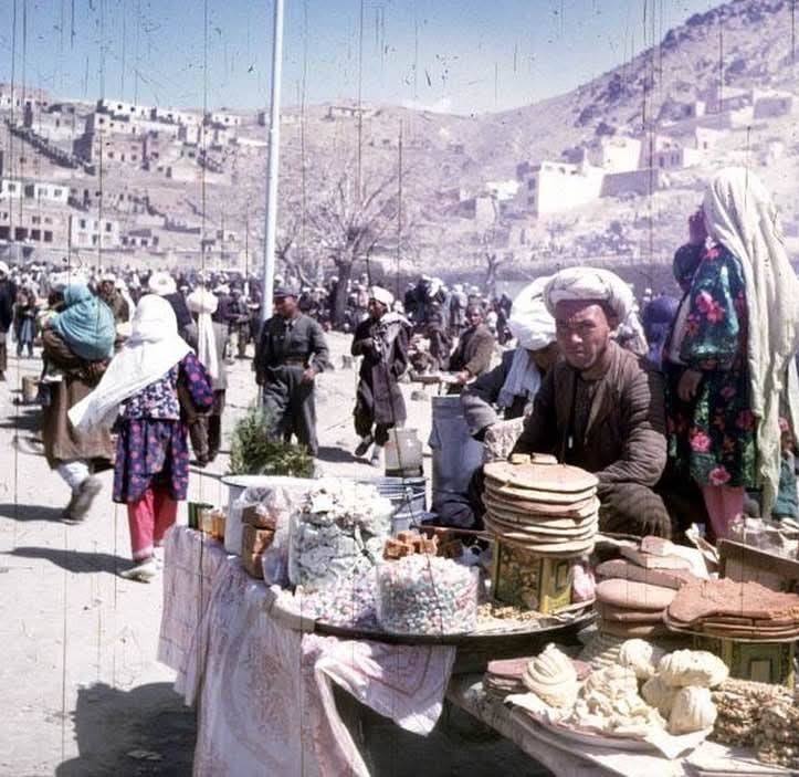 شما در این باره چی نظر دارن؟؟؟ | Morteza Esmaili