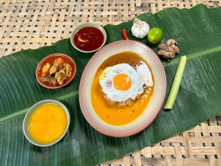 Restoran DAMAR - ️Sarapan Roti Ular ️ 47 jenis menu roti... | Facebook