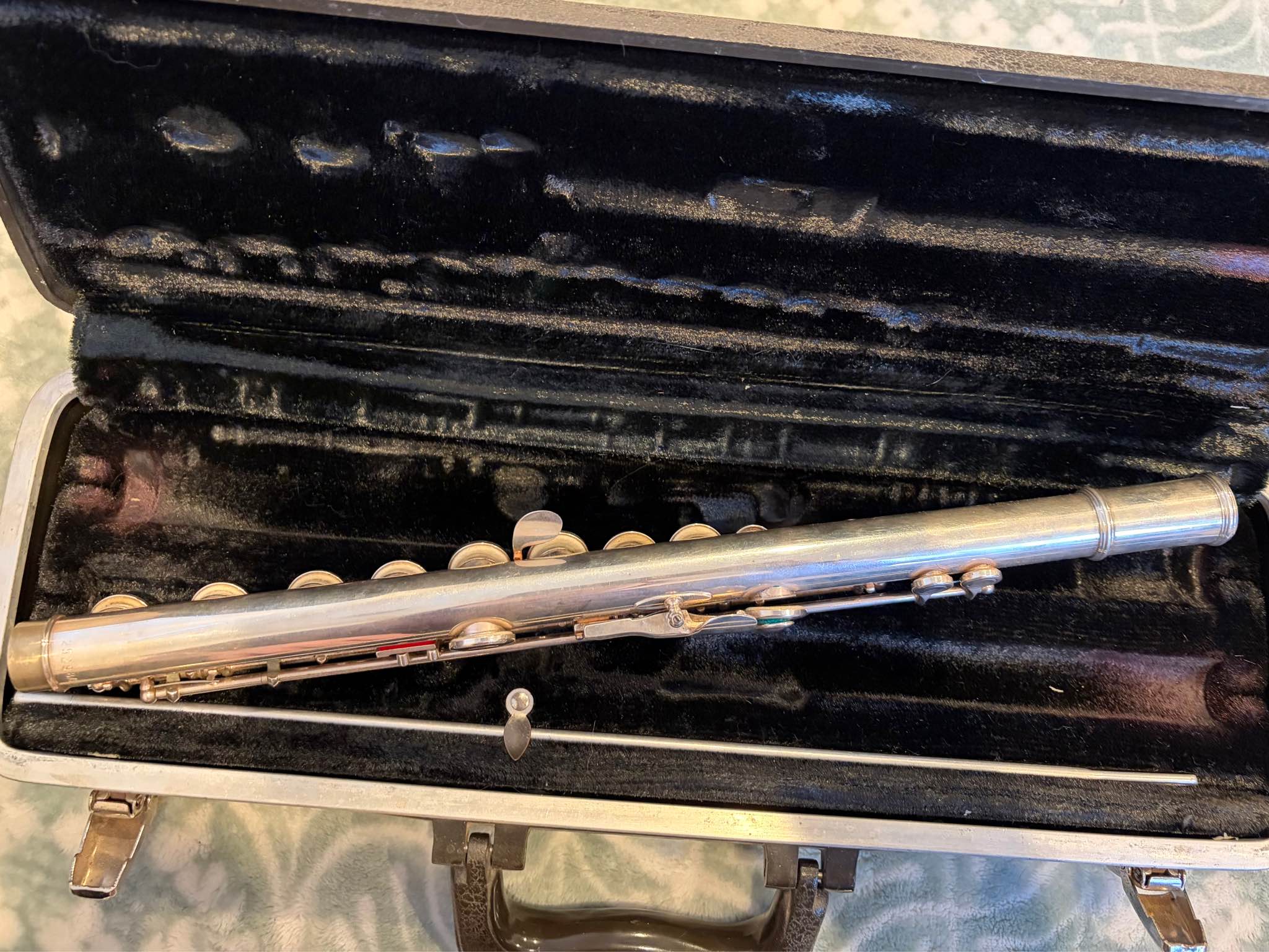 Beginner’s Flute - Bundy Flute - Flutes - Whitefish, Montana | Facebook ...