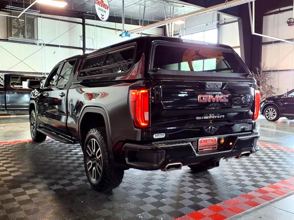 2021 GMC Sierra 1500 Crew Cab · AT4 Pickup 4D 6 1/2 ft