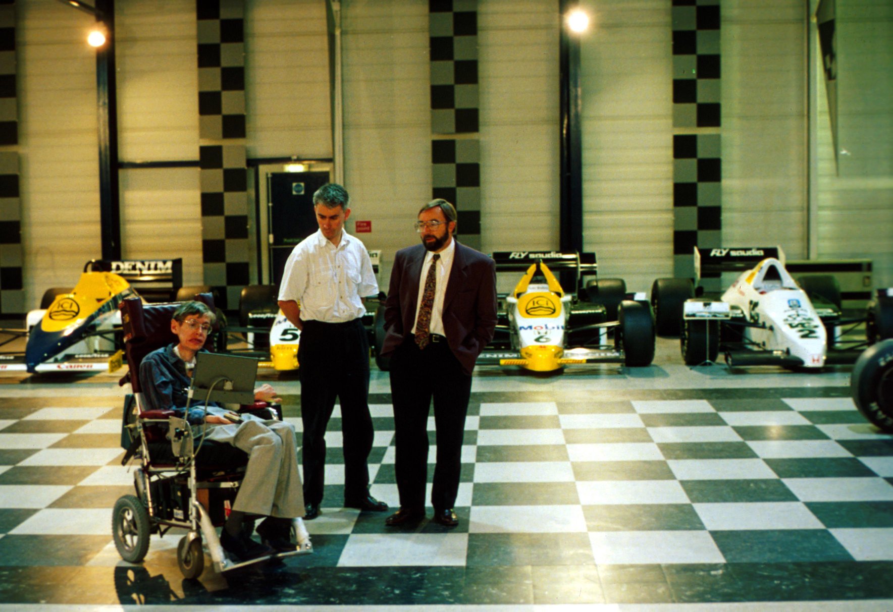 We're deeply saddened to hear... - Atlassian Williams F1 Team | Facebook