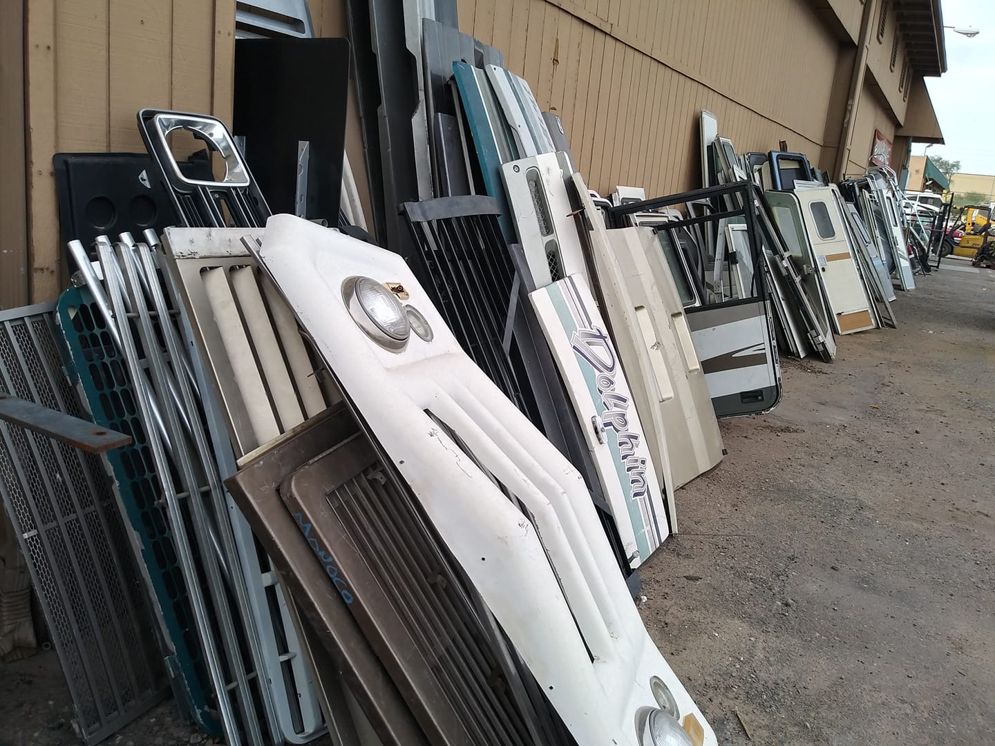 RV YARD - NEED RV PARTS? EMAIL US YOUR PARTS REQUEST AT... | Facebook