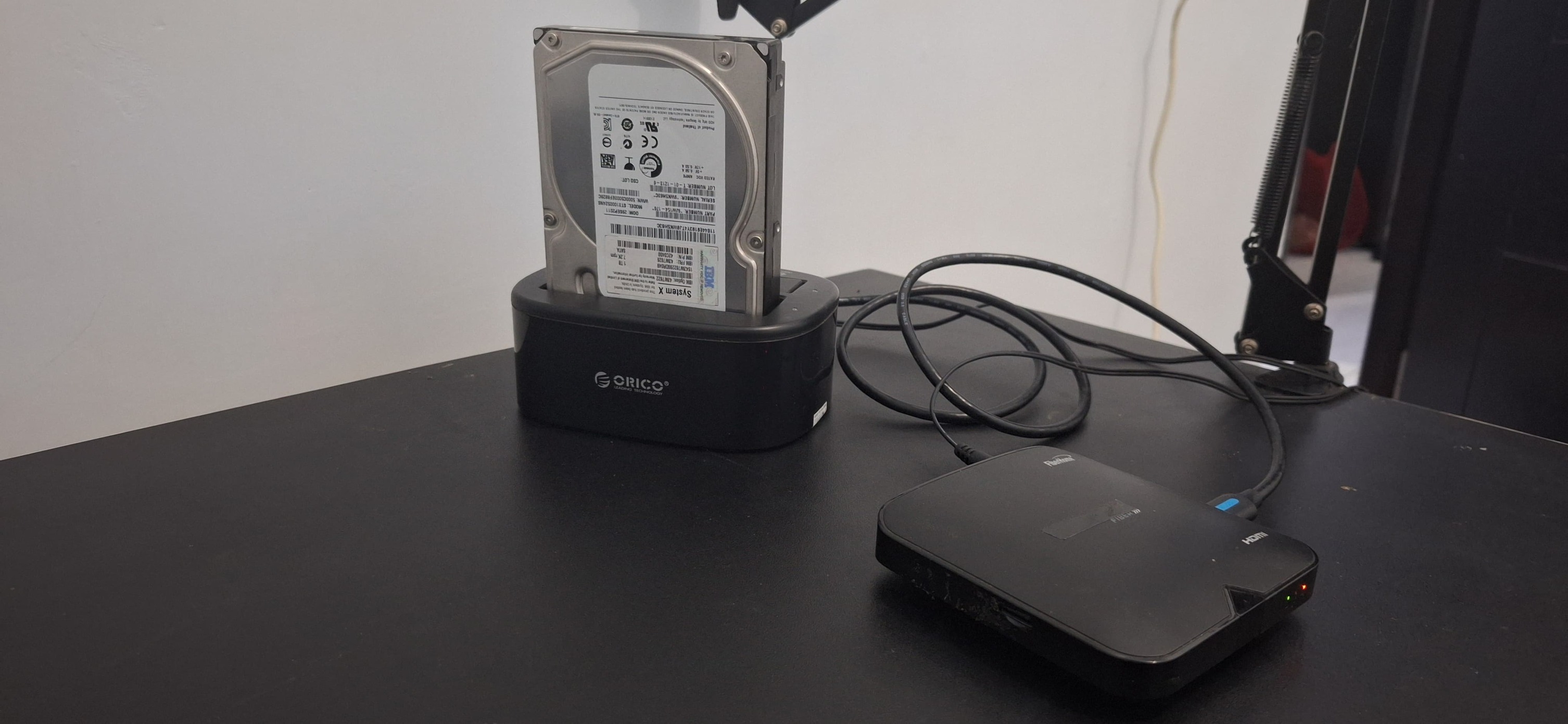 Simple DIY NAS Using an Old STB with Linux Armbian and CasaOS