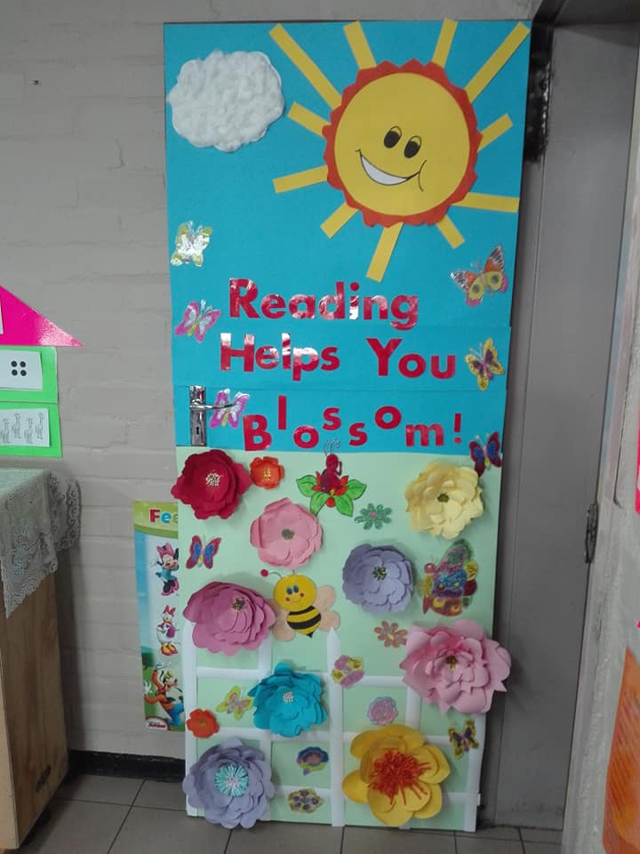The Grade R's classroom theme for World Book... - Junior College ...