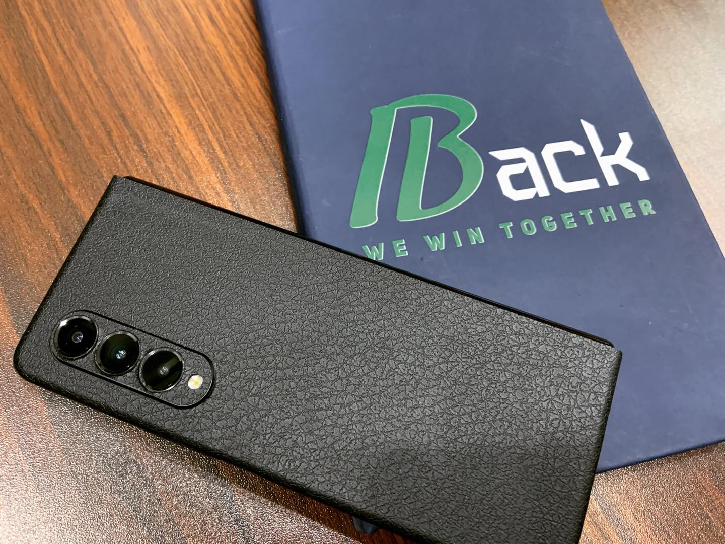 IBack - أيباك - ايباك هي المكان اللي هايحميلك حاجتك اللي...