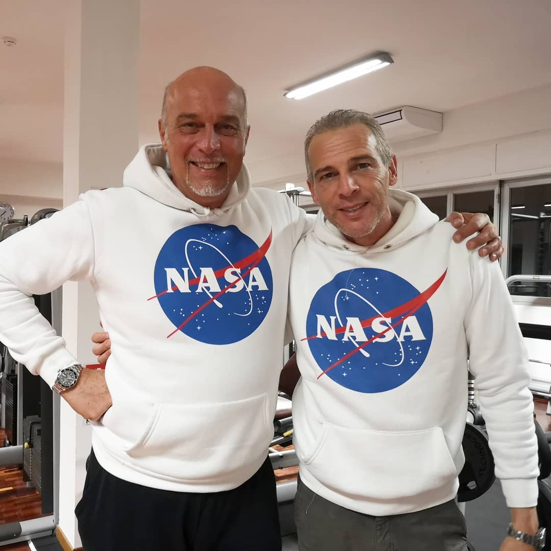 Country - Fratelli Bernardi in azione in palestra al # ...