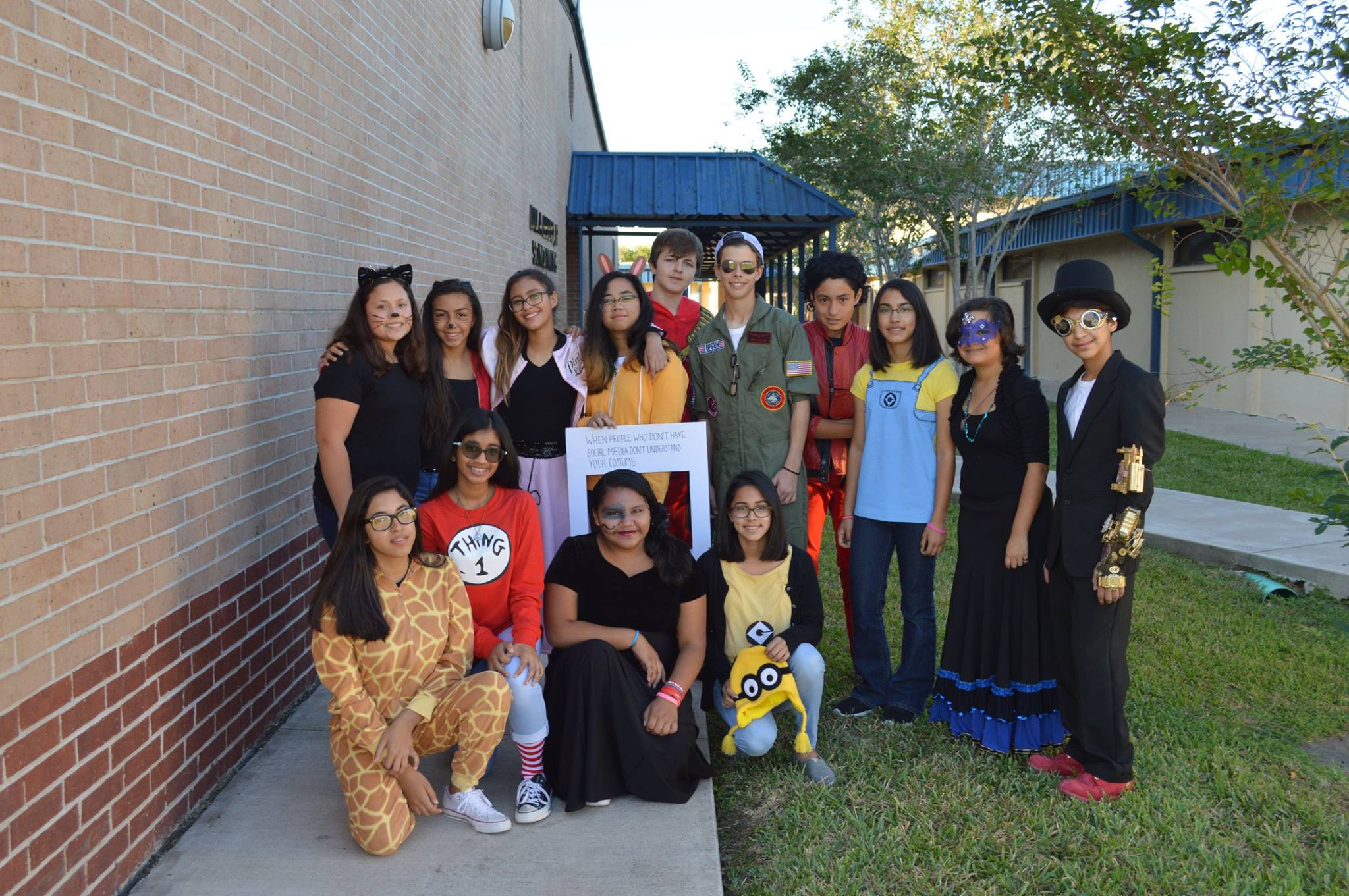Red Ribbon Week... - South Texas ISD Rising Scholars Academy