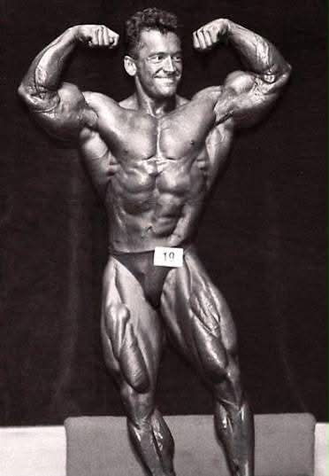 Lee Labrada…The Look!