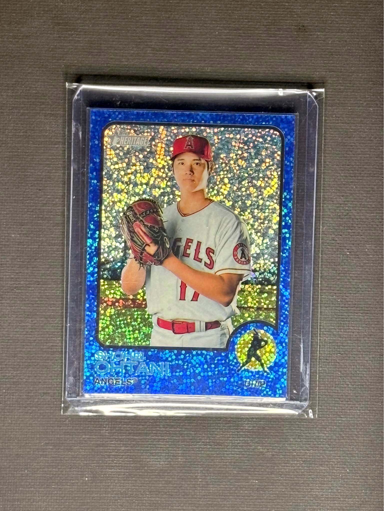 Shohei Ohtani 2022 Topps Heritage #150 Chrome Blue Sparkle Angels 