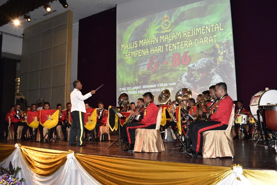 Majlis Makan Malam Rejimental Tentera Darat Malaysia Facebook