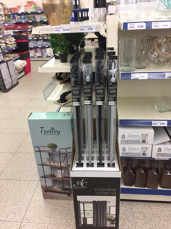Endlich haben wir Gardinenstangen 👍🏻
