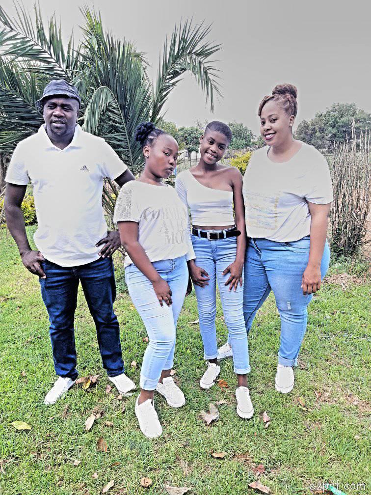 Rele Vixen RSA | Mathibestad