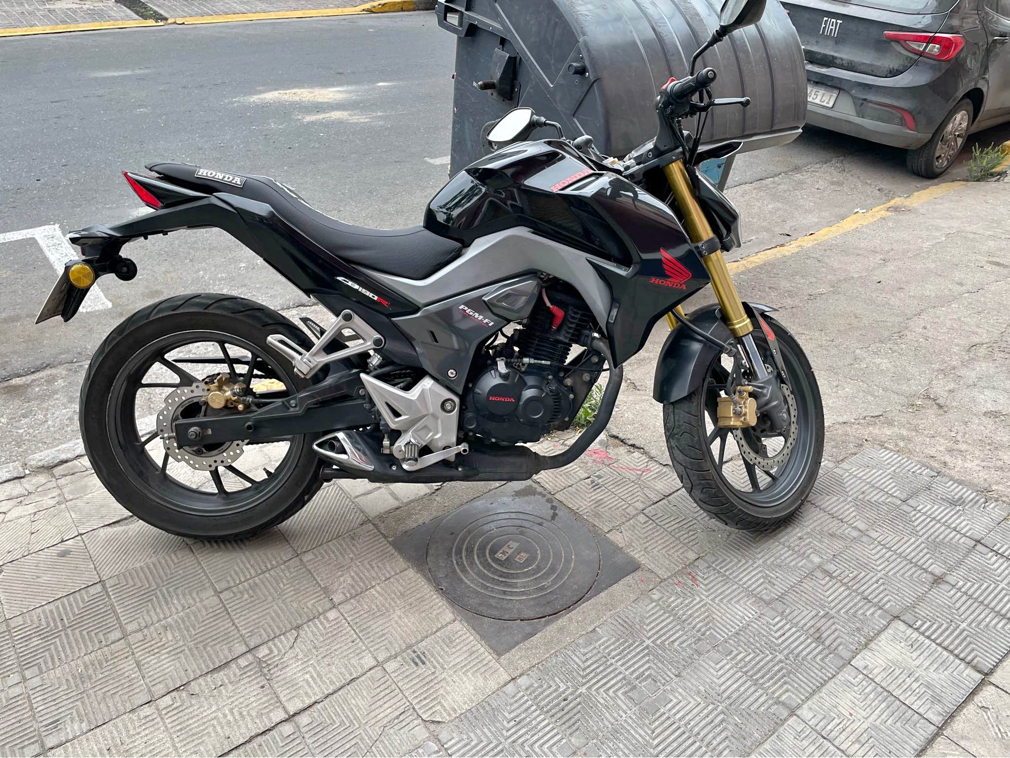 Solo vendo cb190 Repsol modelo 2020 soy titular. Precio publicado ...
