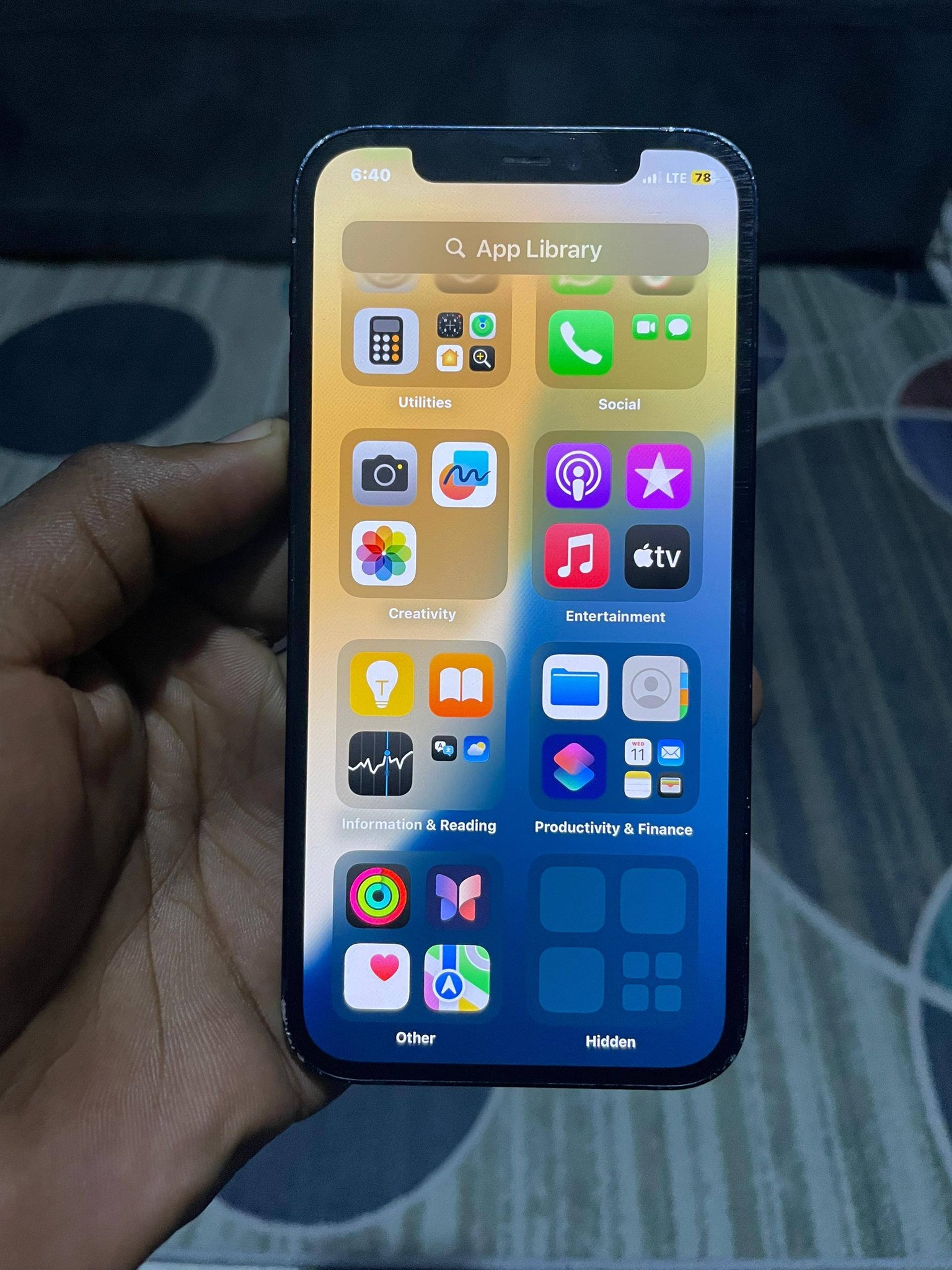 iPhone 12 64gb✓