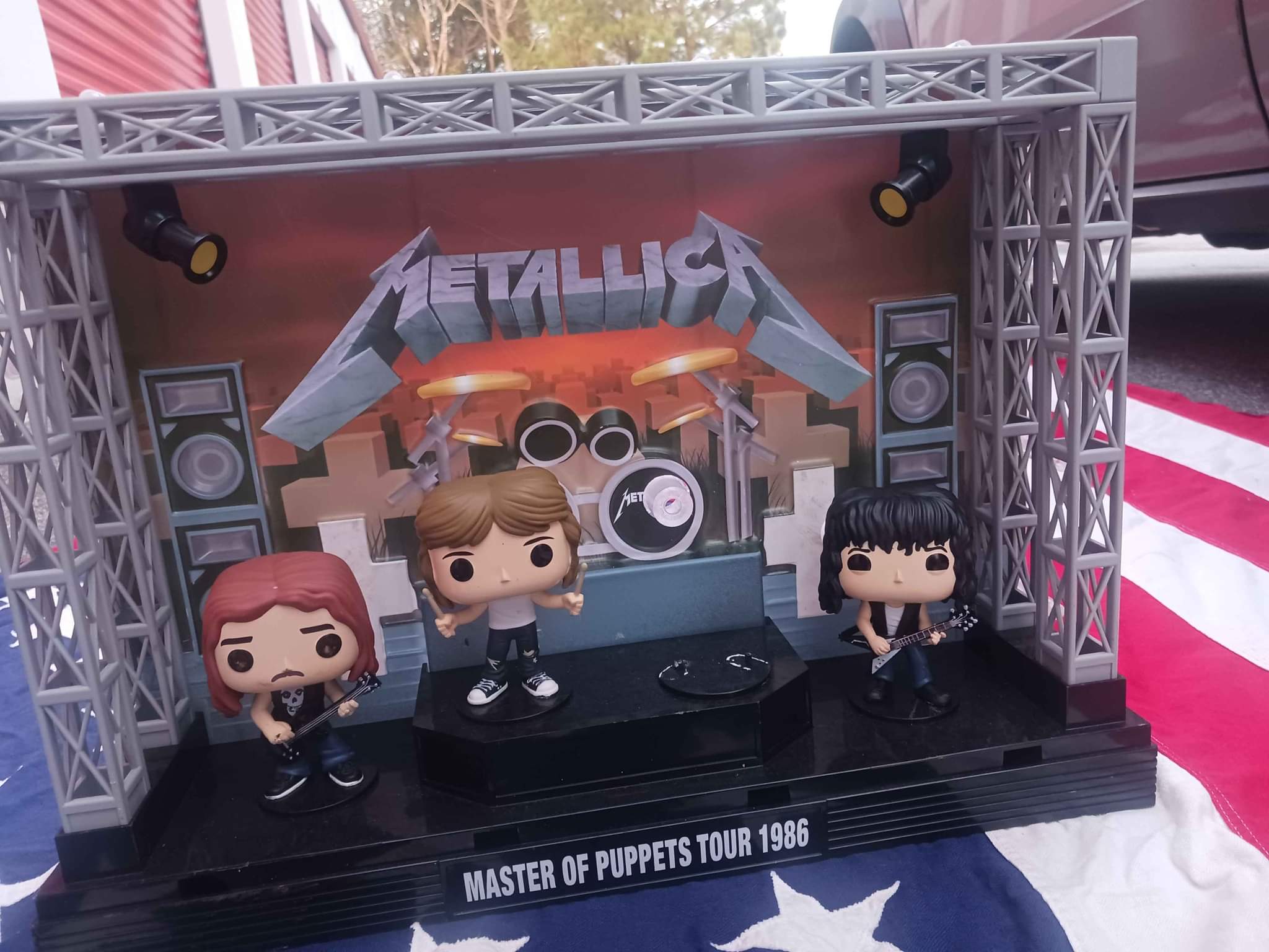 Metallica Master of Puppets Smiti figure playset