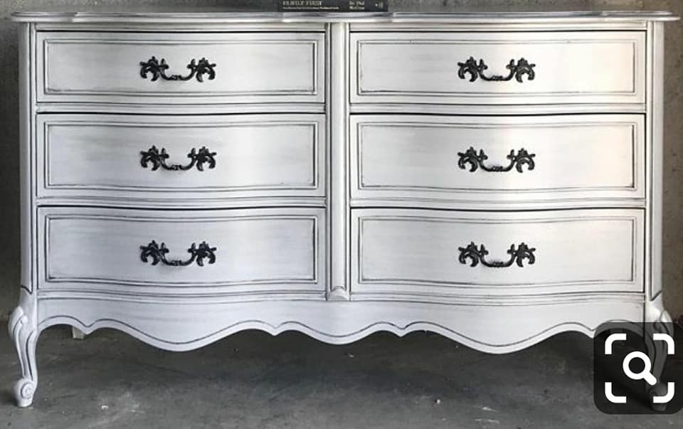 grey and white painted dresser Do you like dressers with texture? 🤔 Which do you like more: or navy? Chiffon Wedding Dress