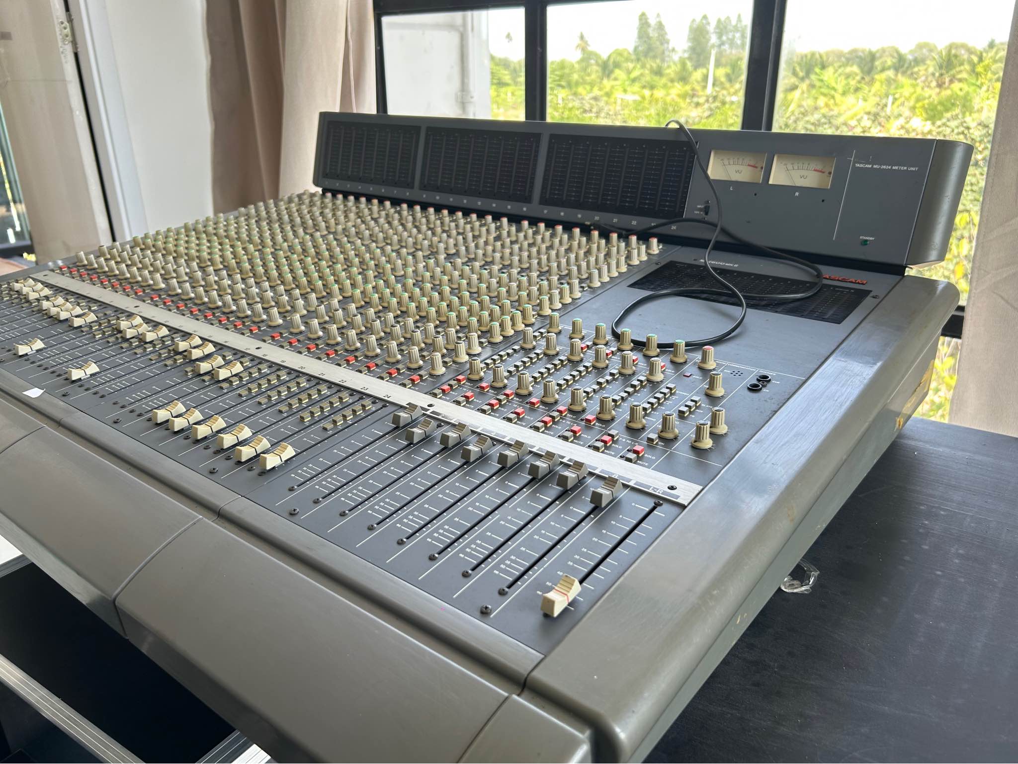 Tascam M2600 mk2 - Pro Audio Equipment - Ban Bang Len, Nonthaburi ...