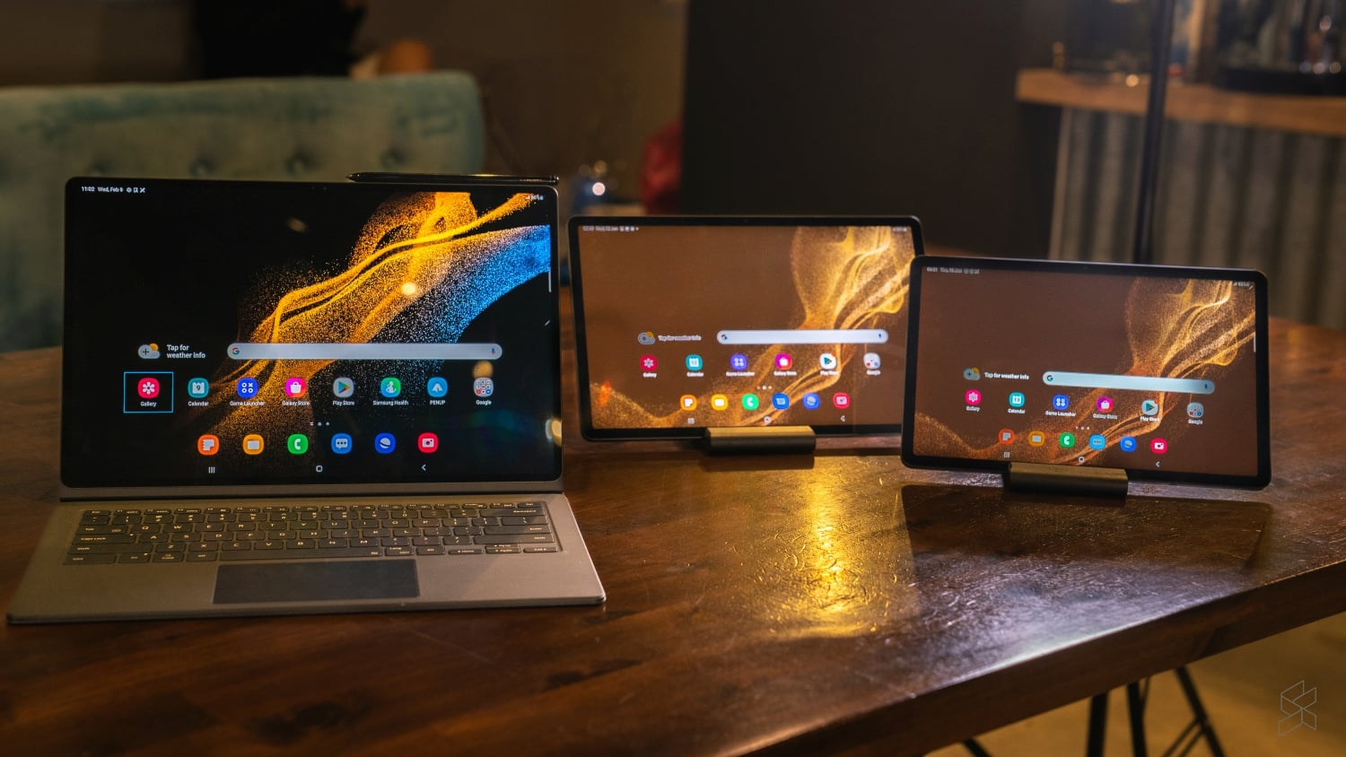 Galaxy Tab S8Ultra Wifi 128G Compnay 98% = 395$