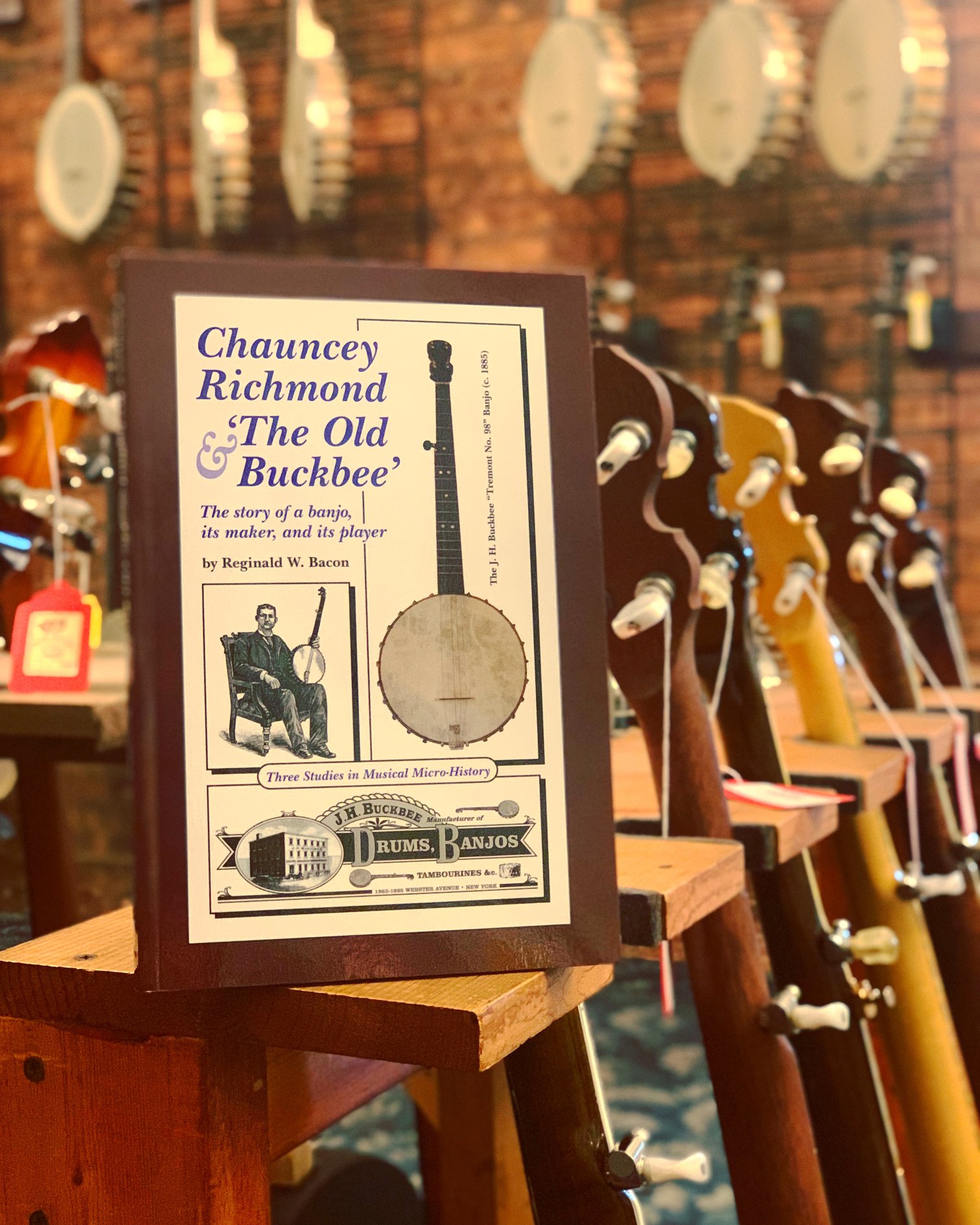 Elderly Instruments - J.H. Buckbee banjos were the first mass produced ...