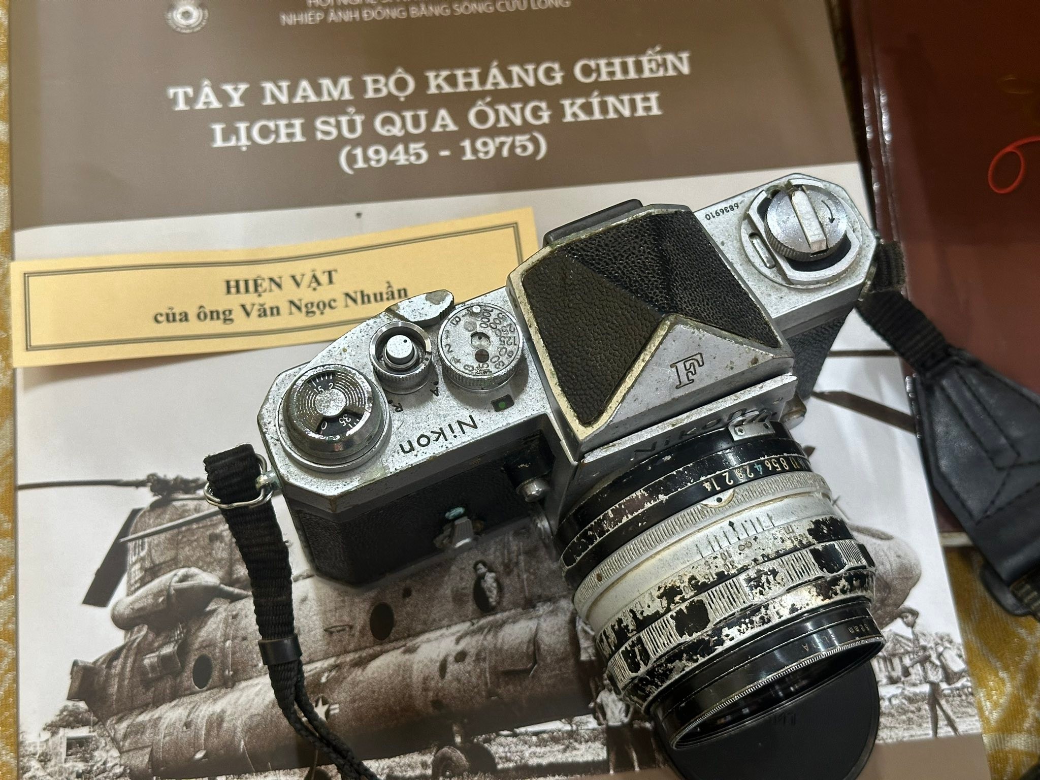 Nikon F camera that saved Taizo Ichinose's life in Vietnam War