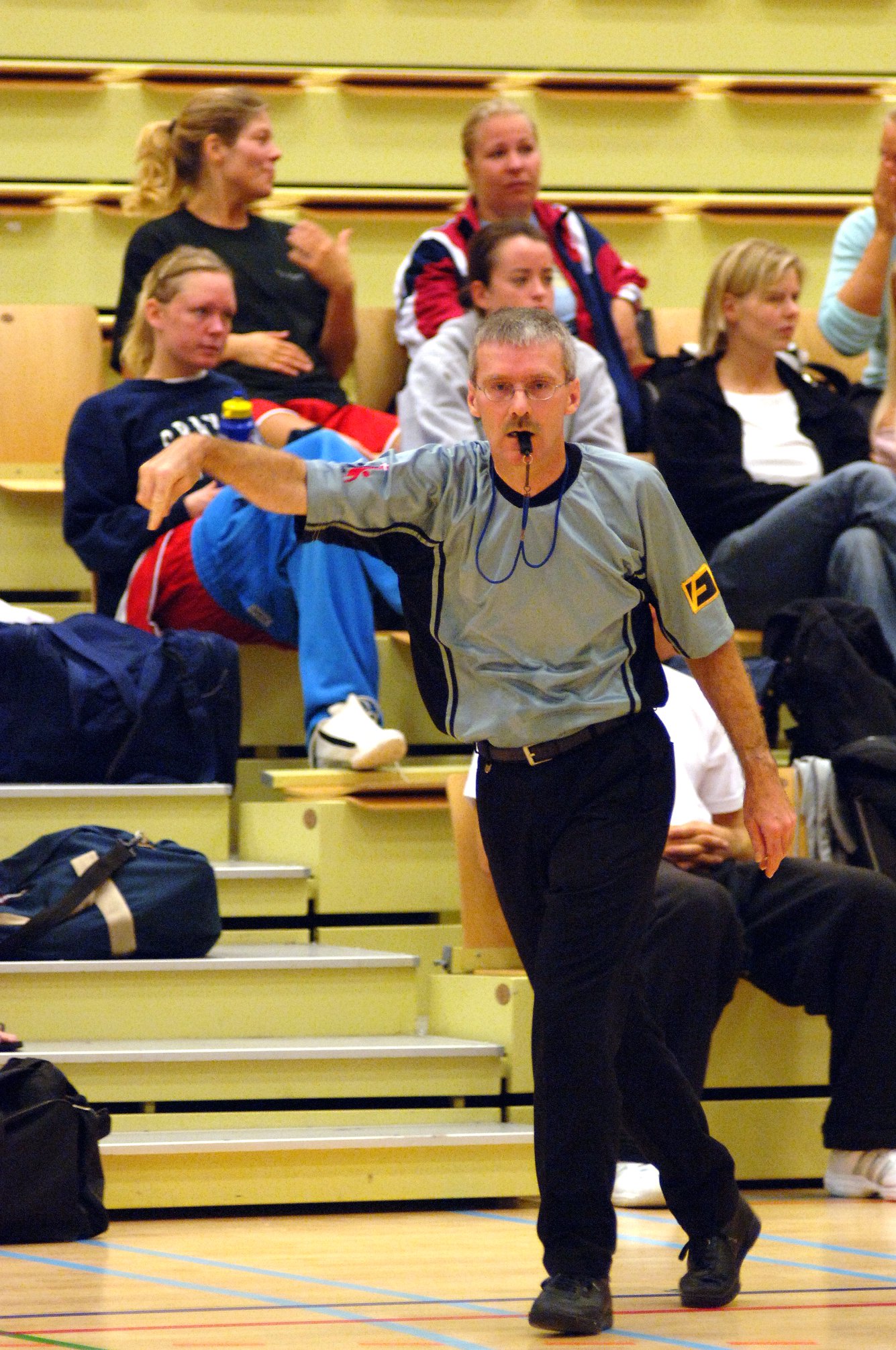 Manden bag fløjterne i... - Danmarks Basketball Forbund DBBF