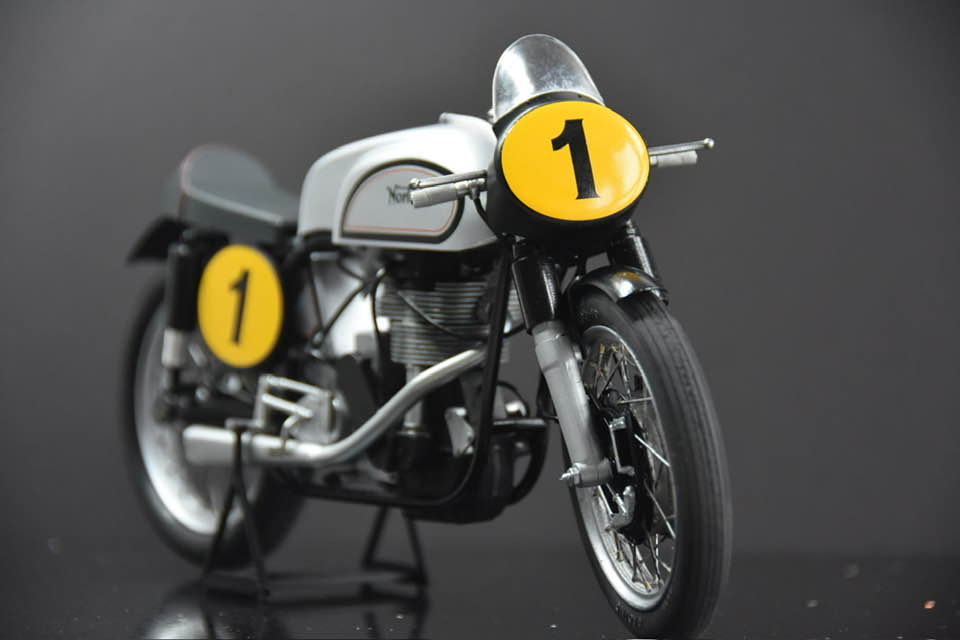 Italeri Manx Norton 500cc model review