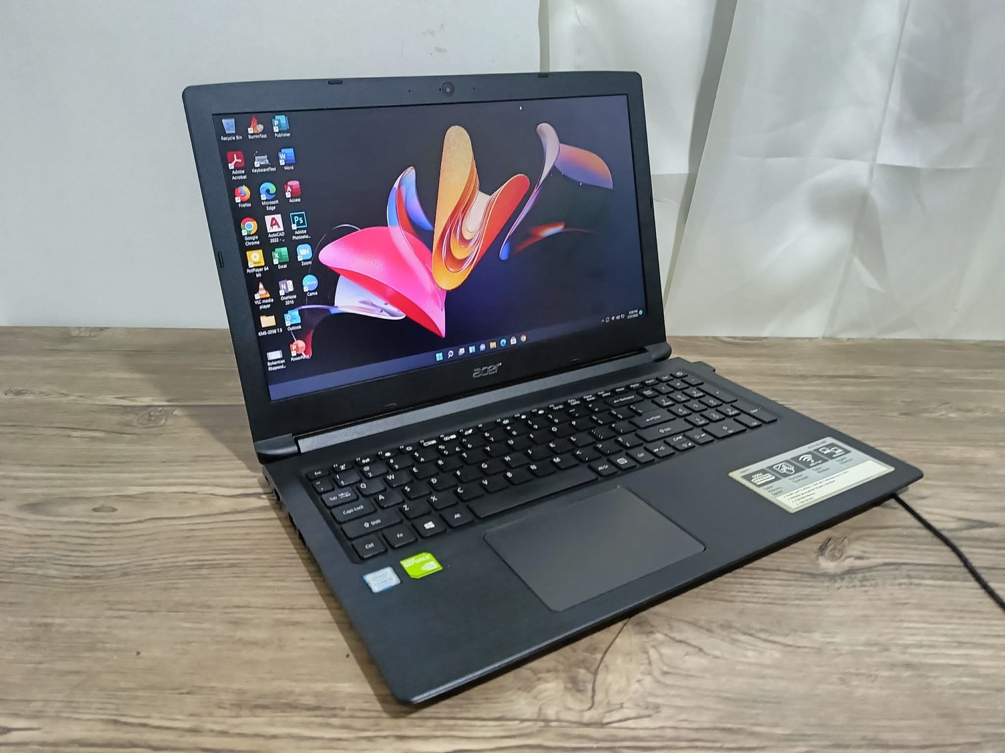 NEC VersaPro VB-5 intel core i5-8265u 8th gen (1.6–1.8ghz) 8gb