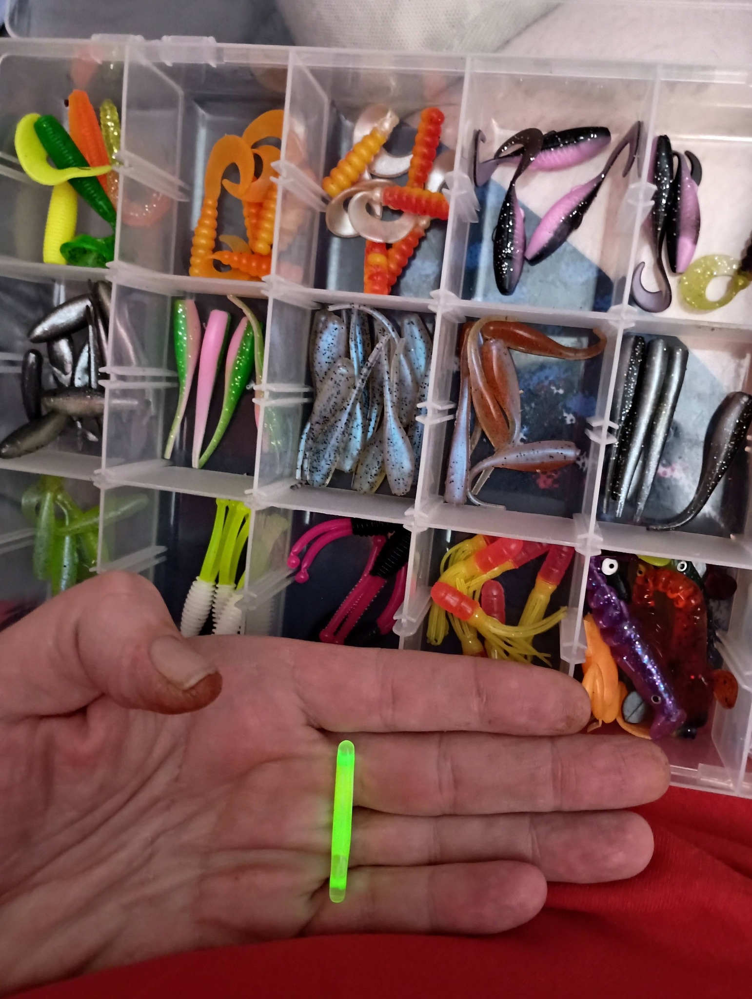 best wavelength for charging glow in the dark fishing lures Aramish GloCast Mega It’s your secret weapon for a brighter Do glow in the dark