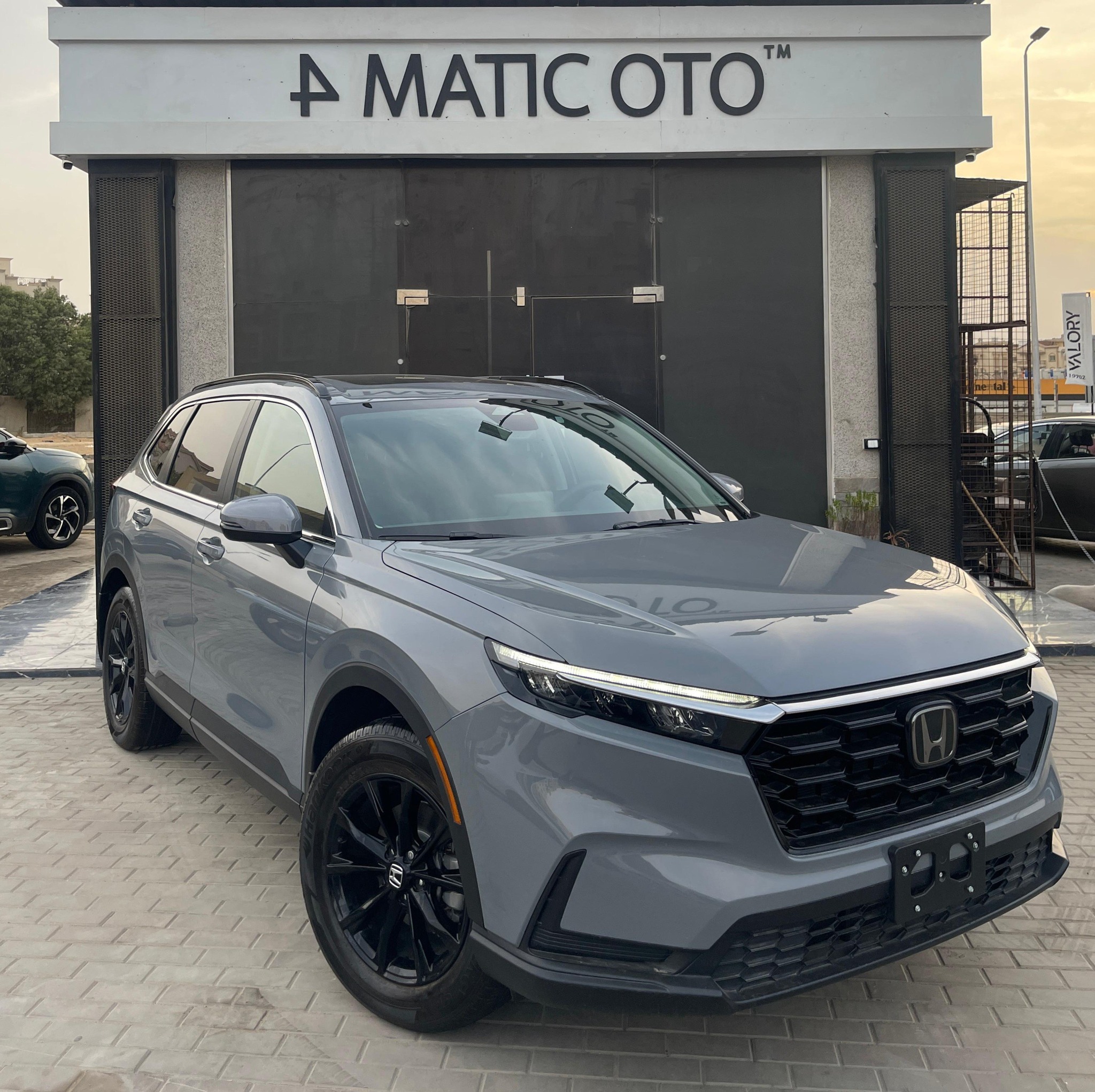 TOYOTA C-HR - IZOA - 54 KW BATT - 500 KM RANGE - 2022 