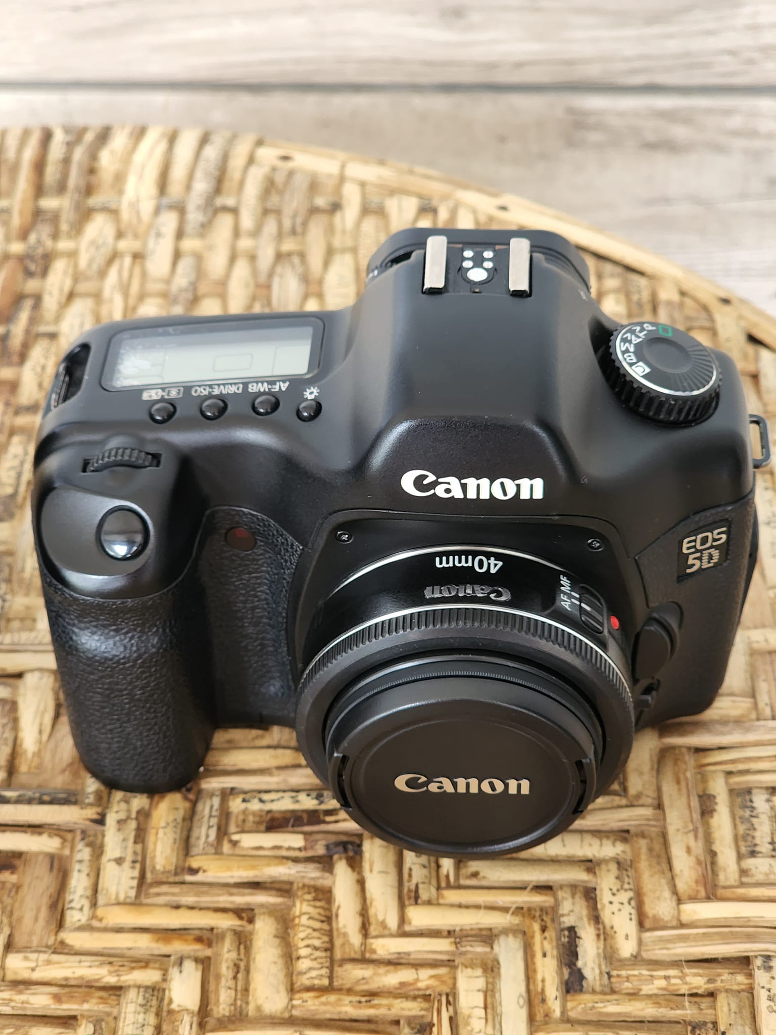 Canon 5D III, 40mm f/2.8 pancake